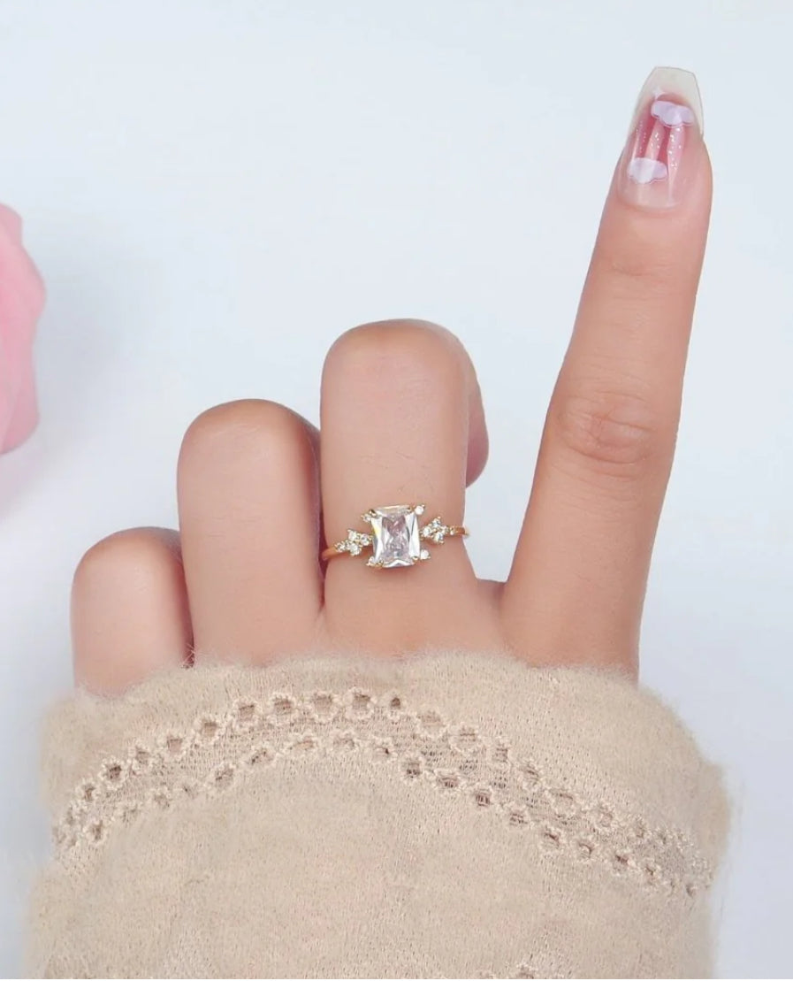 Diamond Dainty Ring